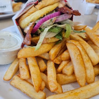 R Burgers - Original R Burger with bacon and avocado, iced tea and fries. - Burgers Near Me - Las Vegas, Nevada R Burgers - Original R Burger with bacon and avocado, iced tea and fries. - Burgers Near Me - Las Vegas, Nevada