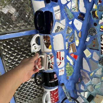 Mosaic Tile House - Art Galleries Near Me - Venice, California