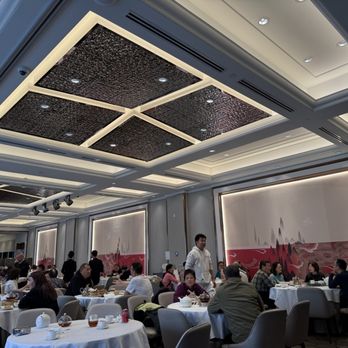 Sea Harbour Seafood Restaurant - Dim Sum Near Me - Richmond, British Columbia