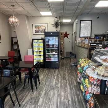 Salty's - Inside - Delis Near Me - San Francisco, California Salty's - Inside - Delis Near Me - San Francisco, California