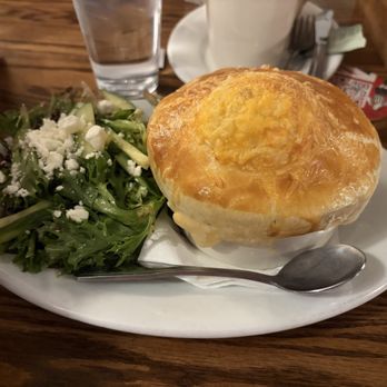 Elephant & Castle - Meat pie - British Near Me - Seattle, Washington Elephant & Castle - Meat pie - British Near Me - Seattle, Washington
