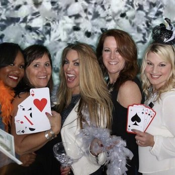 Southern Selfies - Photo Booth Rentals Near Me Southern Selfies - Photo Booth Rentals Near Me