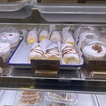 Kinka’s Bakery Cafe - Best Pastries around - Latin American Near Me - Lutz, Florida Kinka’s Bakery Cafe - Best Pastries around - Latin American Near Me - Lutz, Florida