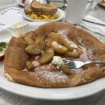 Paula's Pancake House - Danish Pancakes - Breakfast & Brunch Near Me - Solvang, California