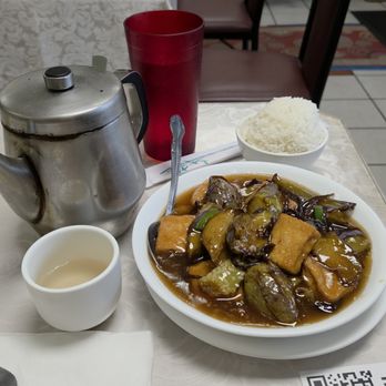 Salt Lake Chinese Restaurant - Eggplant Tofu - Chinese Near Me - Honolulu, Hawaii Salt Lake Chinese Restaurant - Eggplant Tofu - Chinese Near Me - Honolulu, Hawaii
