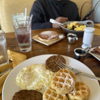 Mango's Breakfast Brunch - Breakfast & Brunch Near Me - Southlake, Texas Mango's Breakfast Brunch - Breakfast & Brunch Near Me - Southlake, Texas