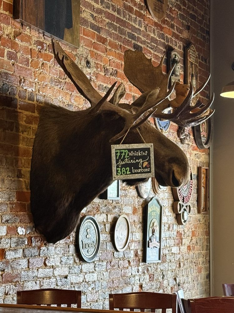 Teddy's Bourbon Bar Logo