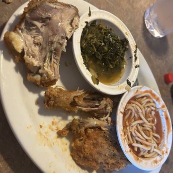 Niecie's Restaurant - Soul Food Near Me - Kansas City, Missouri