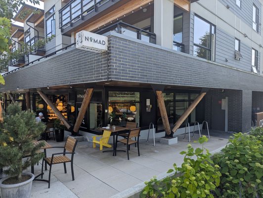 NOMAD Coffee & Bakery by null