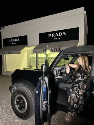 Prada Marfa by null