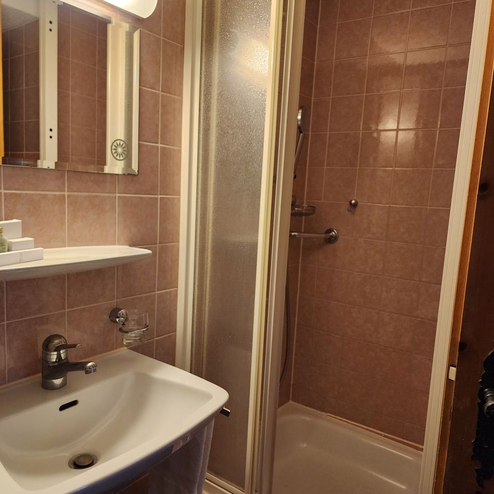 Hotel Stern - Single room - Restaurants Near Me - Chur, GR