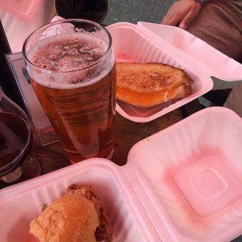 Postdoc Brewing - Beer, root beer, grilled cheese and buttermilk fried chicken sandwich. - Breweries Near Me - Redmond, Washington