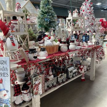 Trax Farms - indoor shop - Fruits & Veggies Near Me - Finleyville, Pennsylvania