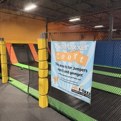 AirMaxx Trampoline Park - Mini Maxxer