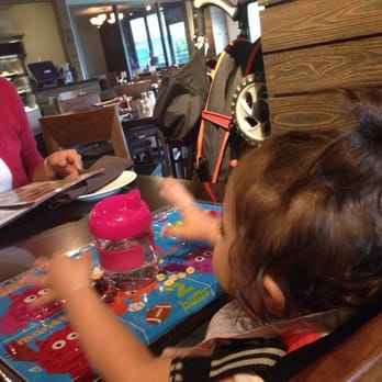 Din Tai Fung - Kid friendly! - Taiwanese Near Me - Seattle, Washington