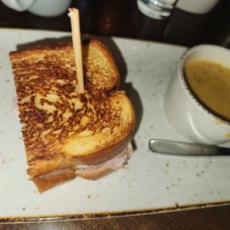 1/2 Ham and Guerye Melt and Broccoli Cheese Soup Combo 1/2 Ham and Guerye Melt and Broccoli Cheese Soup Combo