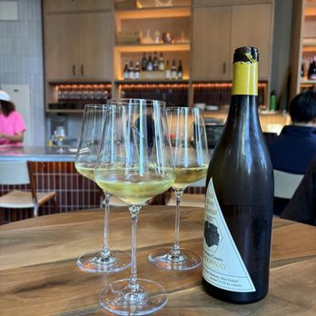 Mili Wine Bar - Wine Bars Near Me - San Francisco, California Mili Wine Bar - Wine Bars Near Me - San Francisco, California