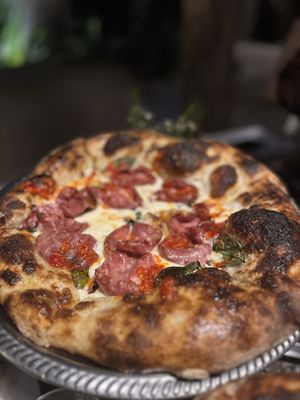 Folks Pizzeria by null