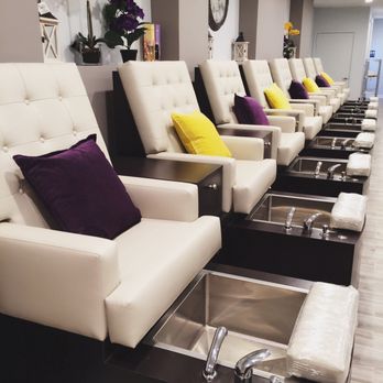 Luxe Mani and Pedi Lounge - Brand new pedi stations - Nail Salons Near Me - Glendora, New Jersey
