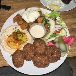Falafel Platter