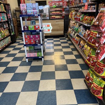 Jerry's Market - a checkered floor in a grocery store - Grocery Near Me - Albuquerque, New Mexico Jerry's Market - a checkered floor in a grocery store - Grocery Near Me - Albuquerque, New Mexico