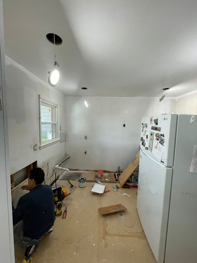 Slide of Tony Semo Contractor