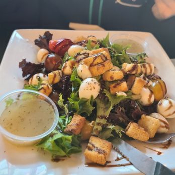 Flight Deck Bar & Grill - Bruschetta Salad with a side of cilantro lime dressing - New American Near Me - Rochelle, Illinois