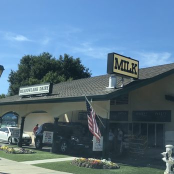 Meadowlark Dairy - Ice Cream & Frozen Yogurt Near Me - Pleasanton, California