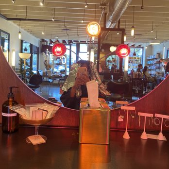 Salon 1322 - Hair Salons Near Me - Belmont, California Salon 1322 - Hair Salons Near Me - Belmont, California