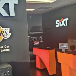 Sixt - Lobby