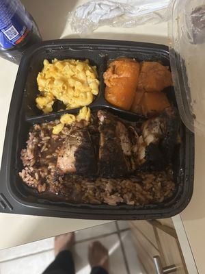 St. Bess Jerk by null