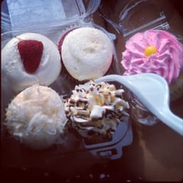 Strawberry daiquiri, red velvet, coconut, n s'mores on the right is pink lemonade