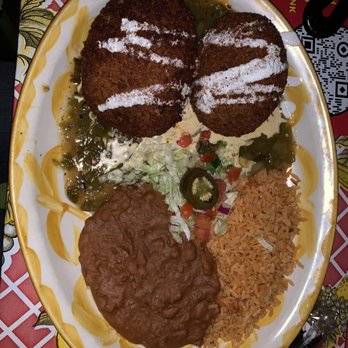 Hula Hut - Kawaikini Stuffed Avocado Dinner - Tex-Mex Near Me - Austin, Texas