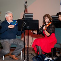 Bob Mitchell Music - Strings for Christmas music; with one of my students.