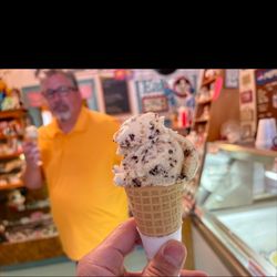 Sweet Memories Confectionery - Fat Elvis