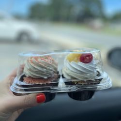K Squared Cupcakes - Cupcakes