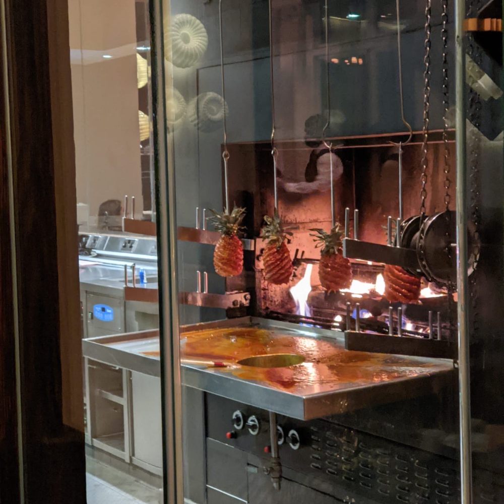 Dinner by Heston Blumenthal - Twist - British Near Me - London, XGL