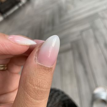 Le' Spa - Nail Salons Near Me - Allentown, Pennsylvania