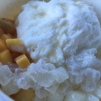 Salju Dessert - Original: Aloe Vera, Mango, Mochi with condensed milk - Desserts Near Me - Alhambra, California