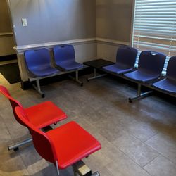Tebo Dentistry For Kids - Lilburn - More seating area