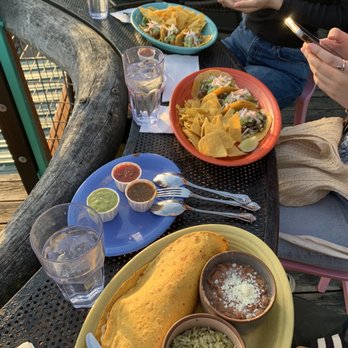 Agua Verde Cafe - Tacos Chicken - Mexican Near Me - Seattle, Washington