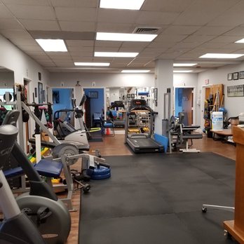 Dade Physical Therapy - Gym area - Physical Therapy Near Me - Pinecrest, Florida