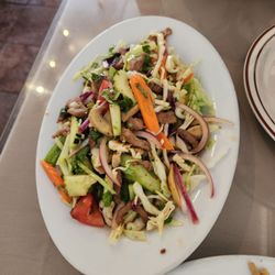Royal Thai Bistro - Grilled beef salad