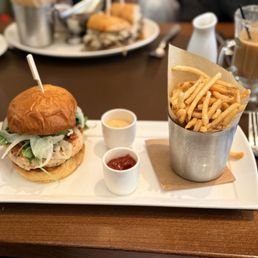 Salmon Burger