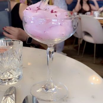 Little Hen - Champagne Candy Cloud - Breakfast & Brunch Near Me - Miami, Florida