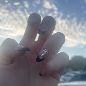 Solar Nails & Spa - Acrylic French tip with rinestones - Nail Salons Near Me - San Diego, California Solar Nails & Spa - Acrylic French tip with rinestones - Nail Salons Near Me - San Diego, California
