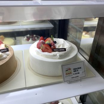 Tous Les Jours - Cake - Bakeries Near Me - Dublin, California Tous Les Jours - Cake - Bakeries Near Me - Dublin, California