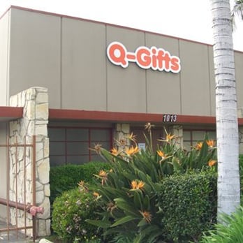Q-Gifts - Street sign. - Screen Printing/T-Shirt Printing Near Me - Arcadia, California Q-Gifts - Street sign. - Screen Printing/T-Shirt Printing Near Me - Arcadia, California
