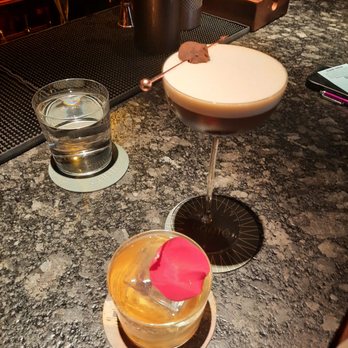 Sante - The Kiss $7 on HH, and Espresso Tini $5 in HH - Cocktail Bars Near Me - Houston, Texas Sante - The Kiss $7 on HH, and Espresso Tini $5 in HH - Cocktail Bars Near Me - Houston, Texas
