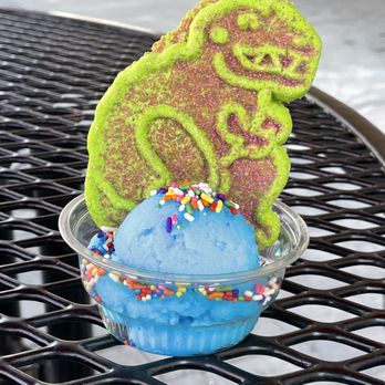 Bruster's Real Ice Cream - Dino sundae - Desserts Near Me - Provo, Utah